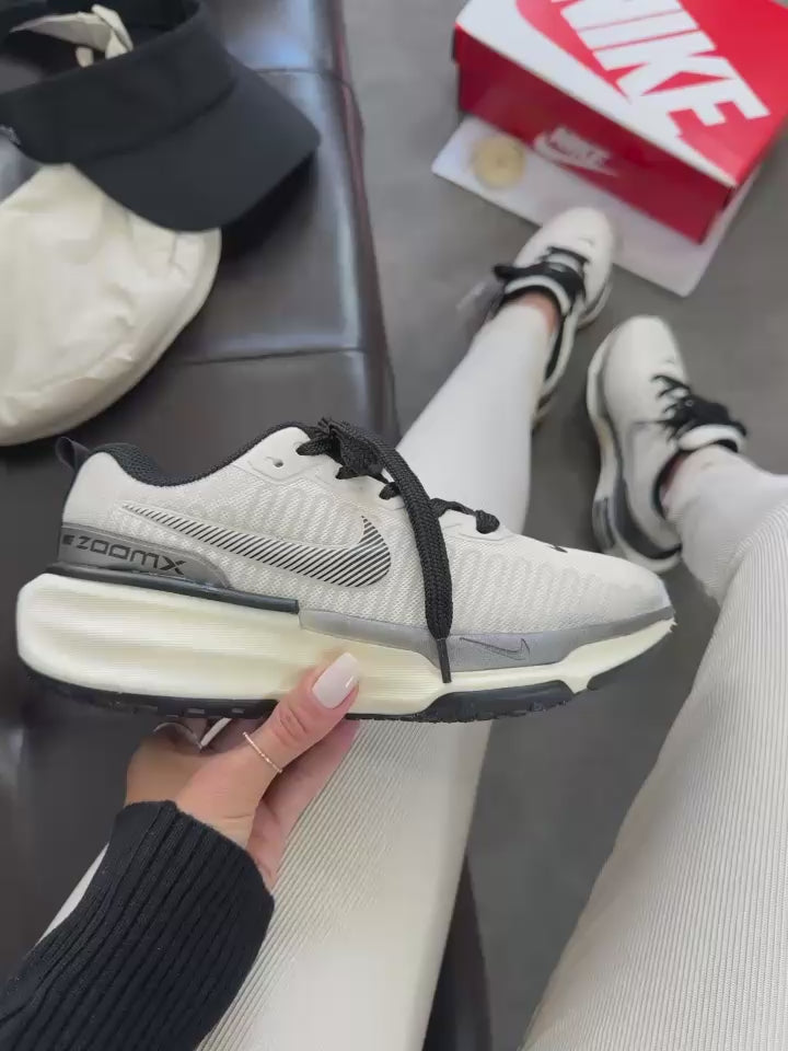 Tênis Invincible Zoom X run 3