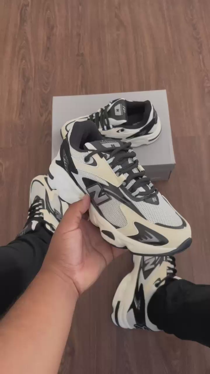 Tênis New Balance 725